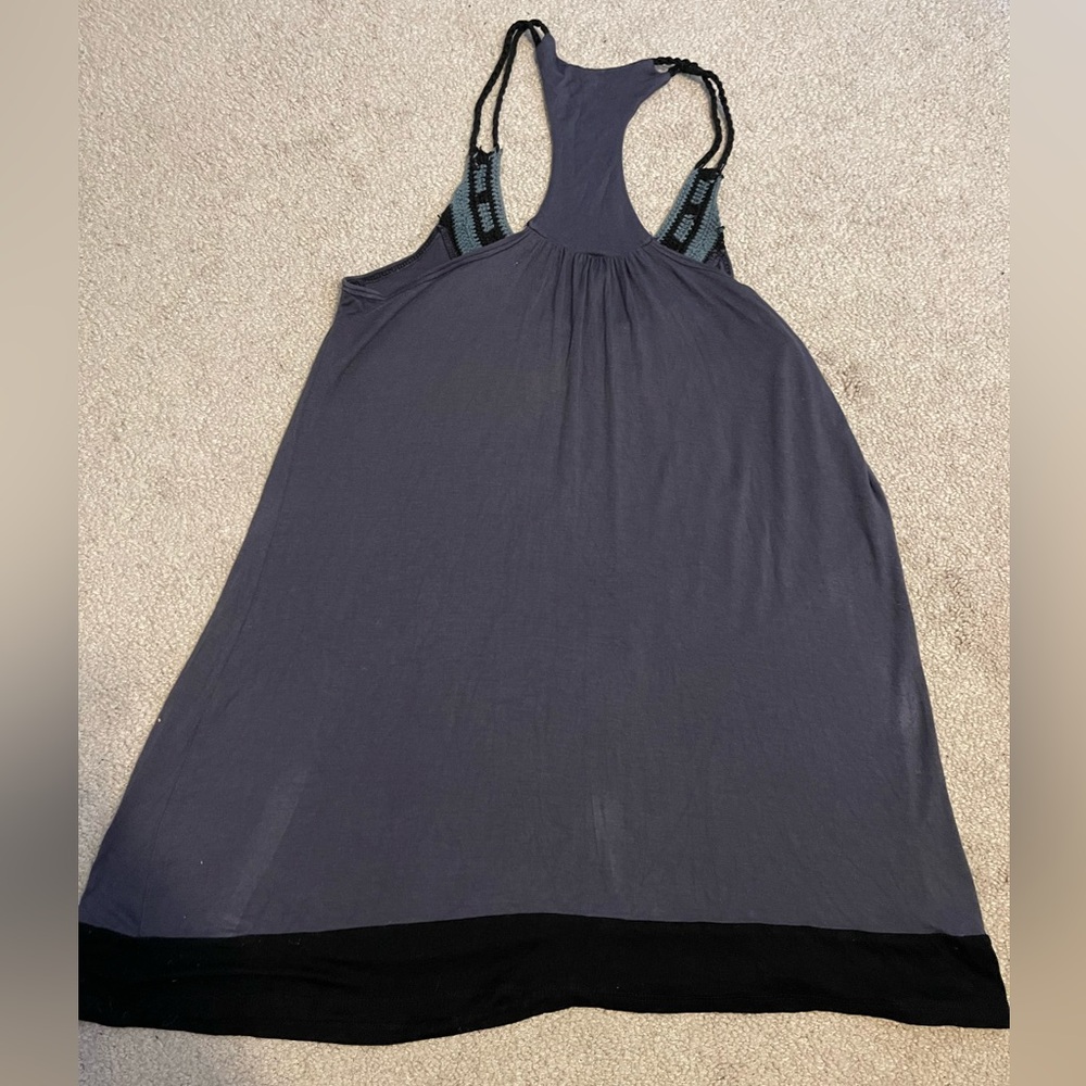 “Mind Code” Gray & Black Top- Size: Small - image 6